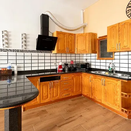 Salinetas Blue Surf House *