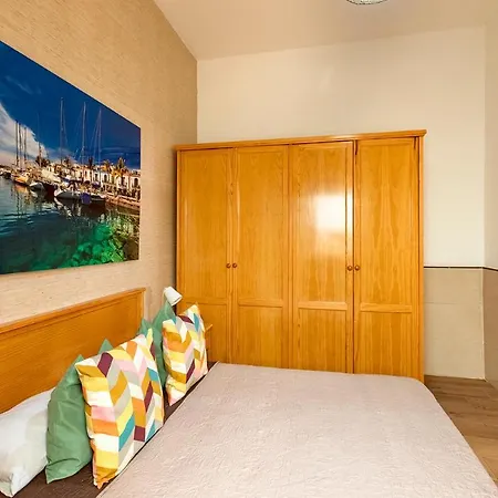 Salinetas Blue Surf House *