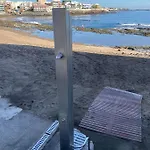 Salinetas Blue Surf House