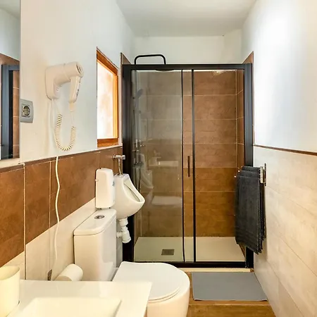 Salinetas Blue Surf House Telde