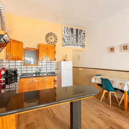 Apartman Salinetas Blue Surf House *