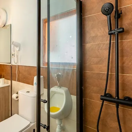 Salinetas Blue Surf House