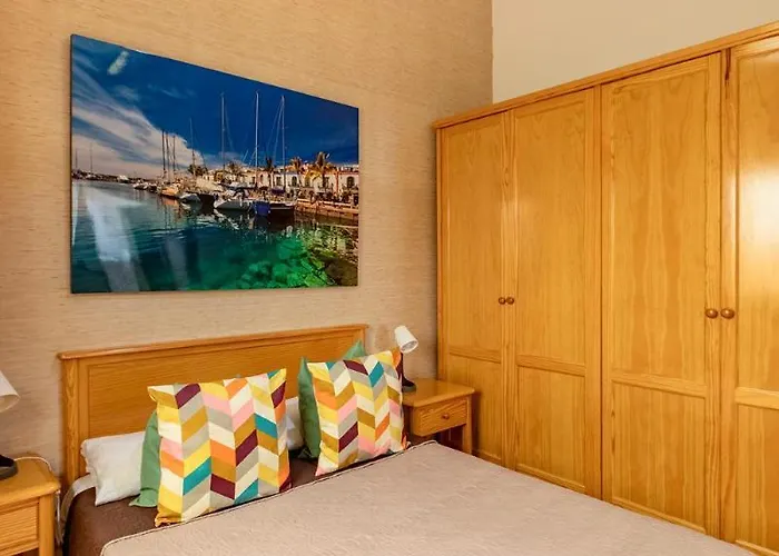 Salinetas Blue Surf House 텔데