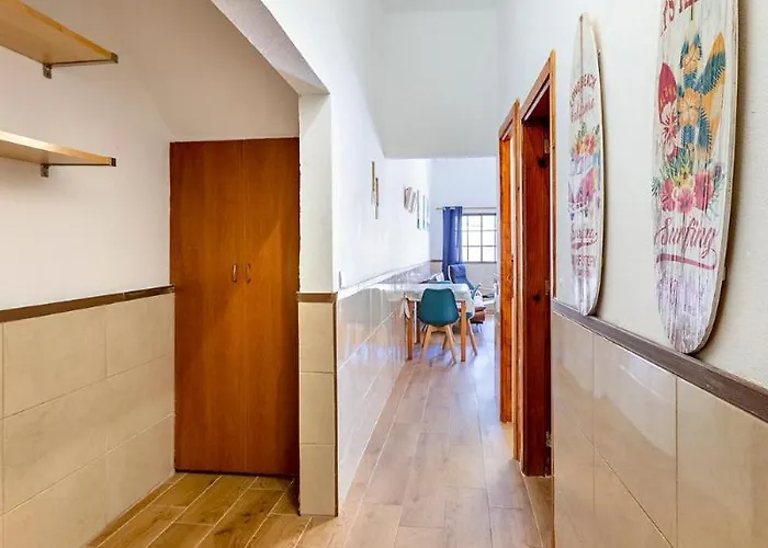 아파트 Salinetas Blue Surf House 텔데