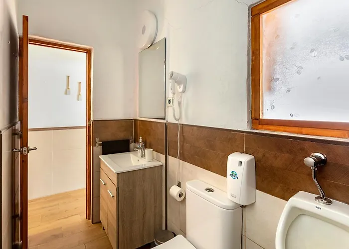 Salinetas Blue Surf House * Telde