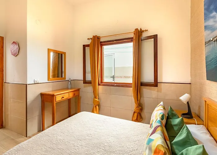 Salinetas Blue Surf House