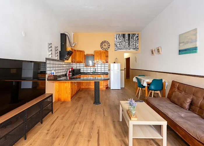 Salinetas Blue Surf House *