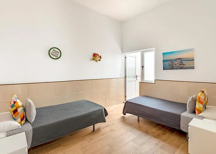 Salinetas Blue Surf House * 텔데